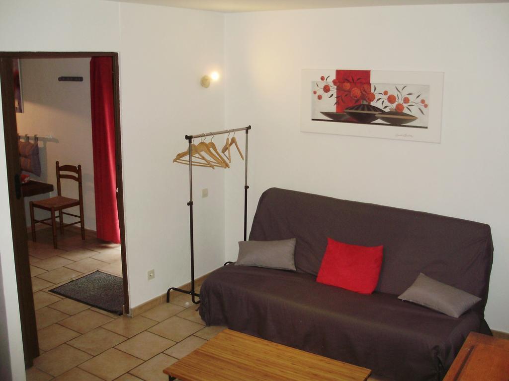 Auberge Du Bord Des Eaux - Demi-Pension Assuree Sur Reservation Saint-Amand-les-Eaux Kültér fotó