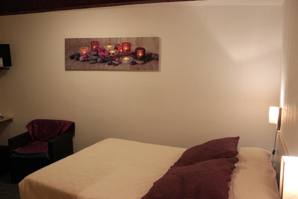 Auberge Du Bord Des Eaux - Demi-Pension Assuree Sur Reservation Saint-Amand-les-Eaux Szoba fotó